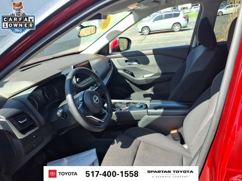 Used 2023 Nissan Rogue SV AWD/4WD image 13