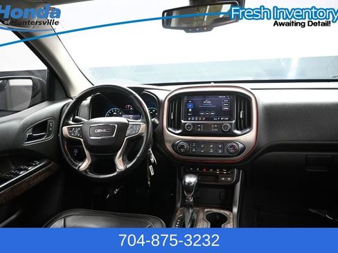 Used 2022 GMC Canyon Denali RWD image 13