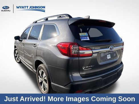 Used 2021 Subaru Ascent Premium w/ Convenience Package image 5