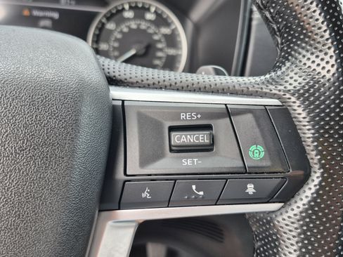 Used 2024 Mitsubishi Outlander SE FWD image 31