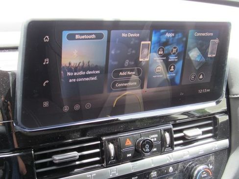 New 2026 Nissan Pathfinder SL FWD image 22