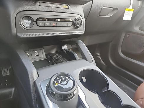 New 2025 Ford Bronco Sport Outer Banks w/ Sasquatch Outer Banks Package image 27