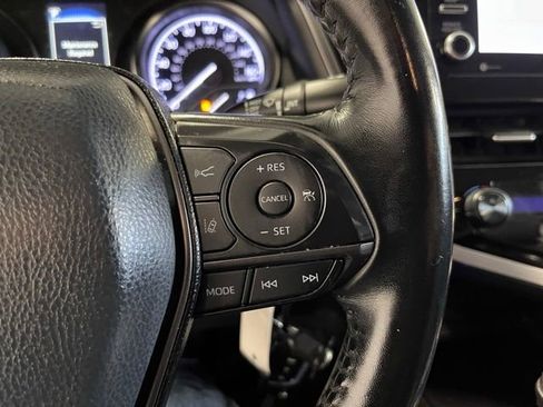 Used 2022 Toyota Camry SE image 27