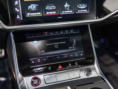 Used 2022 Audi RS 7 Sportback w/ RS 7 Executive Package AWD/4WD image 28