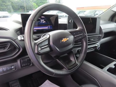 Used 2024 Chevrolet Silverado EV W/T AWD/4WD image 16