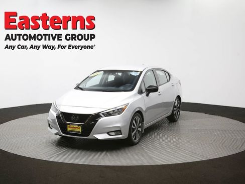 Used 2020 Nissan Versa SR w/ Convenience Package image 53