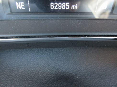 Used 2017 Chevrolet Cruze LT w/ Convenience Package FWD image 27