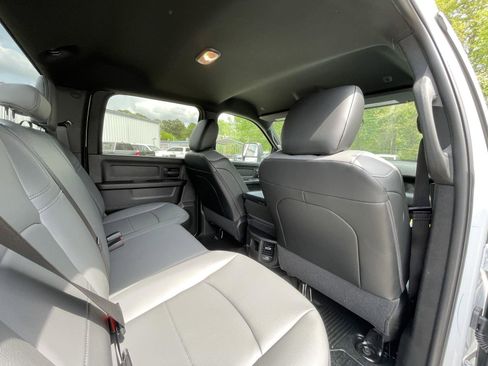 New 2026 RAM 3500 Tradesman AWD/4WD image 36