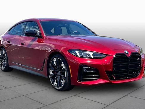 Certified 2025 BMW M440i RWD image 2