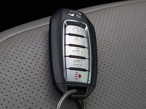 Used 2023 INFINITI QX50 Luxe AWD/4WD image 35