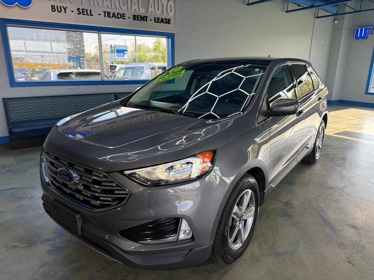 Used 2021 Ford Edge SEL w/ Convenience Package AWD/4WD image 7