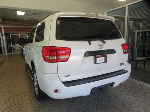 Used 2012 Toyota Sequoia Platinum AWD/4WD image 77