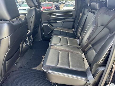 Used 2023 RAM 1500 Laramie AWD/4WD image 15