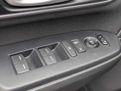 Used 2019 Honda CR-V EX image 11