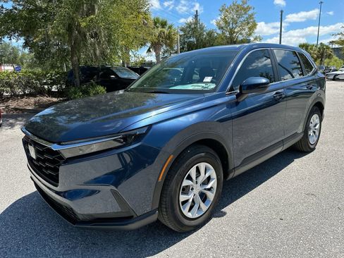 Used 2024 Honda CR-V LX image 2