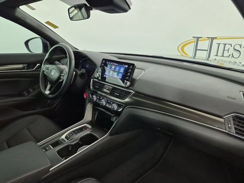 Used 2022 Honda Accord Sport image 37