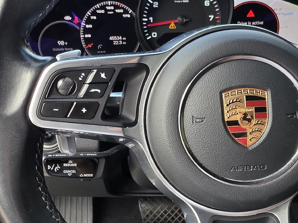 Certified 2022 Porsche Cayenne Platinum Edition AWD/4WD image 32