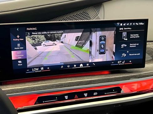 Used 2024 BMW i7 xDrive60 image 35