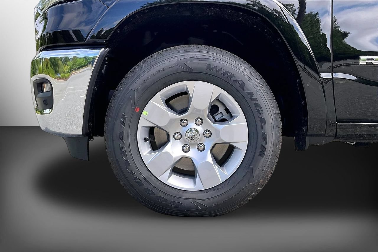 New 2026 RAM 1500 Big Horn AWD/4WD image 30