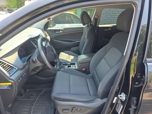 Used 2017 Hyundai Tucson Sport w/ Cargo Package AWD/4WD image 5