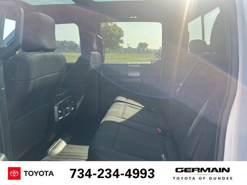 Used 2016 Ford F150 XLT w/ Equipment Group 302A Luxury AWD/4WD image 19