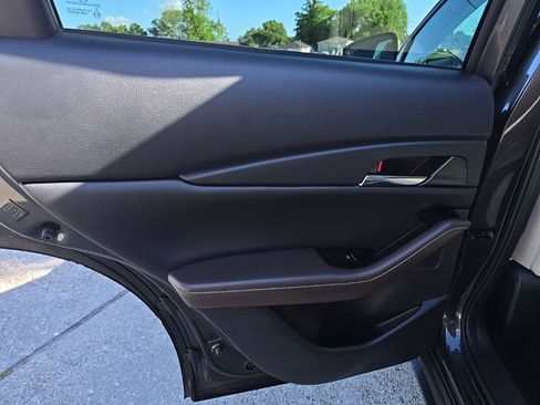 Used 2024 MAZDA CX-30 AWD 2.5 S w/ Premium Package image 37