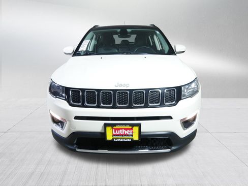 Used 2018 Jeep Compass Limited w/ Navigation Group AWD/4WD image 2
