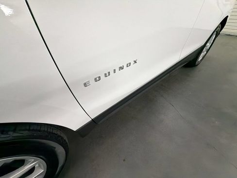 Used 2024 Chevrolet Equinox LT FWD image 30