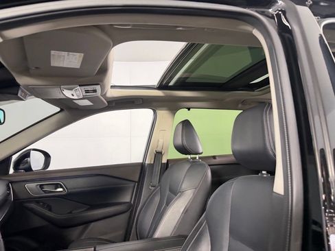Used 2023 Nissan Rogue Platinum w/ Platinum Premium Package FWD image 24
