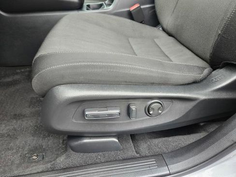 Used 2023 Honda CR-V EX image 14