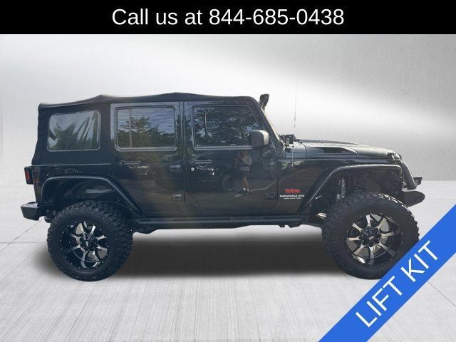 Used 2015 Jeep Wrangler Unlimited Rubicon w/ Connectivity Group AWD/4WD image 4