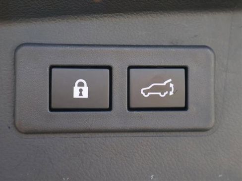 Used 2022 Subaru Outback Premium AWD/4WD image 7