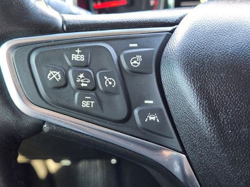 Used 2018 Chevrolet Malibu Premier w/ Premier Sun and Wheel Package image 22