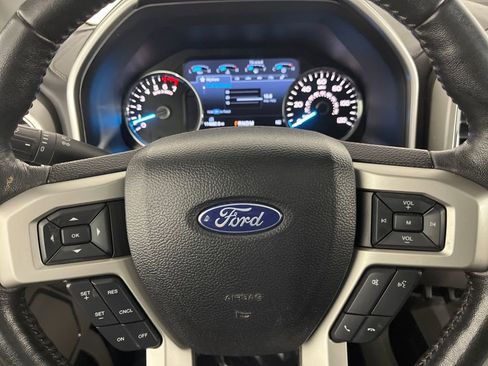 Used 2018 Ford F150 Lariat image 22