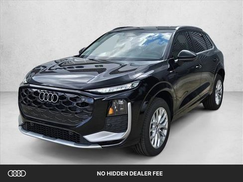 New 2026 Audi Q3 quattro 2.0T AWD/4WD image 1