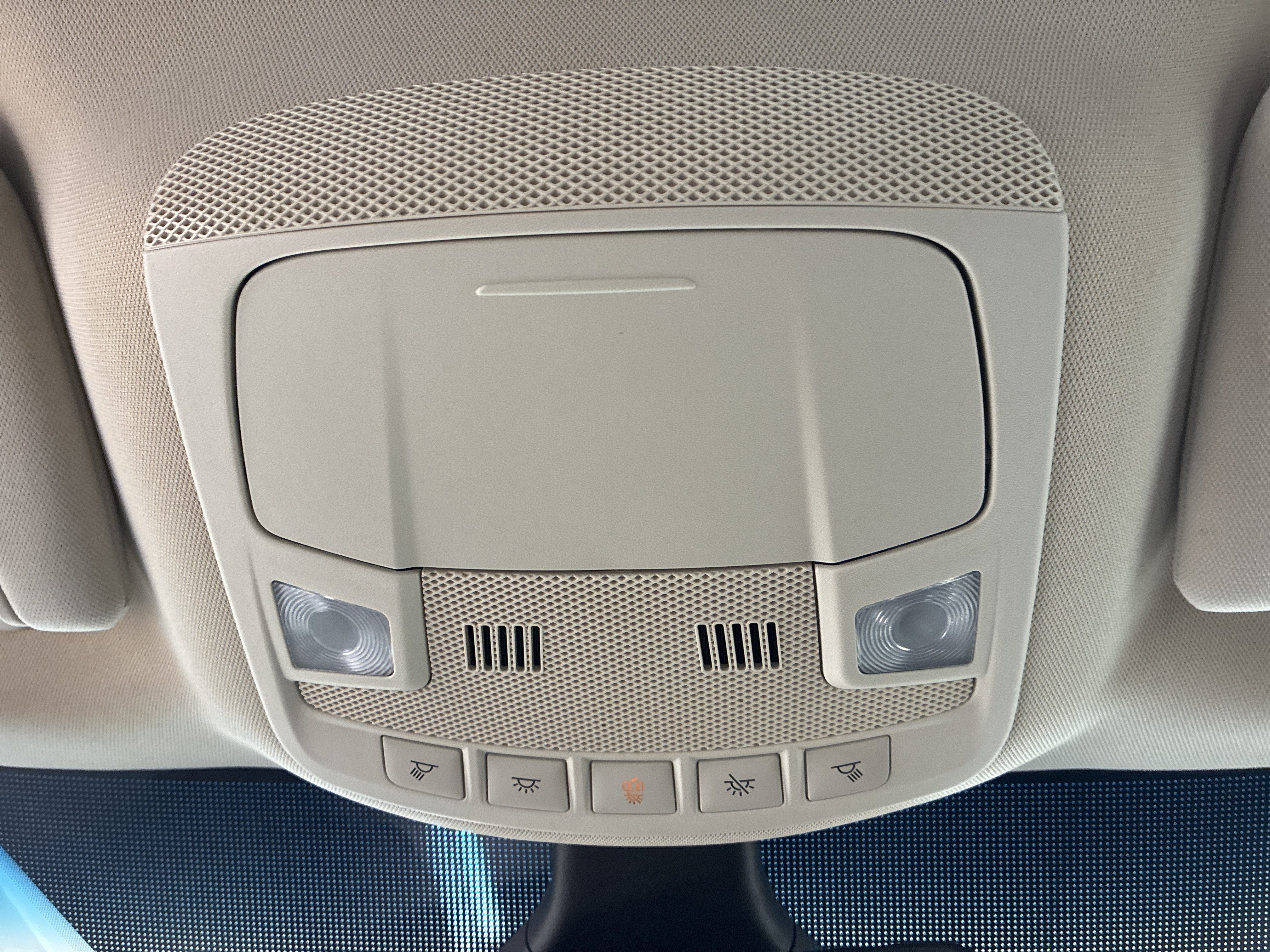 Used 2019 Ford Edge SE AWD/4WD image 22