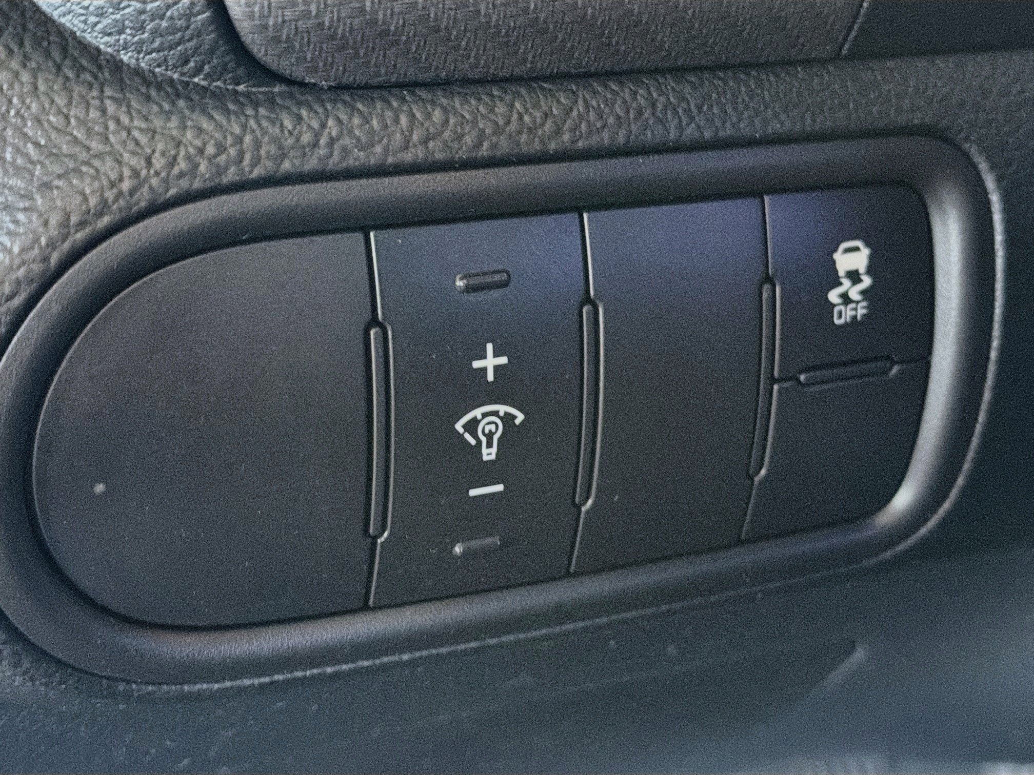 Used 2018 Kia Forte S FWD image 16