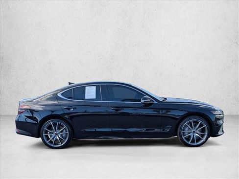 Used 2025 Genesis G70 2.5T image 4