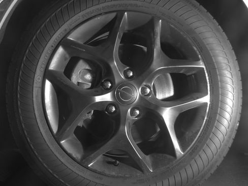 Used 2018 Chrysler Pacifica Touring-L Plus w/ S Appearance Package FWD image 11