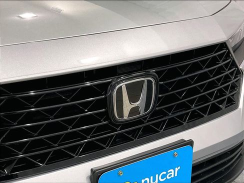 Used 2024 Honda Accord LX image 29