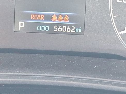 Used 2024 Toyota Corolla LE image 39