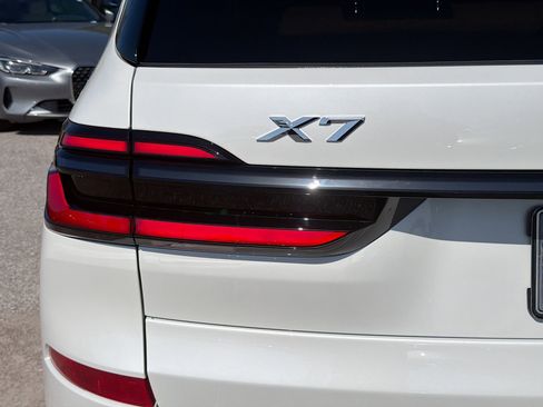 New 2026 BMW X7 xDrive40i image 11
