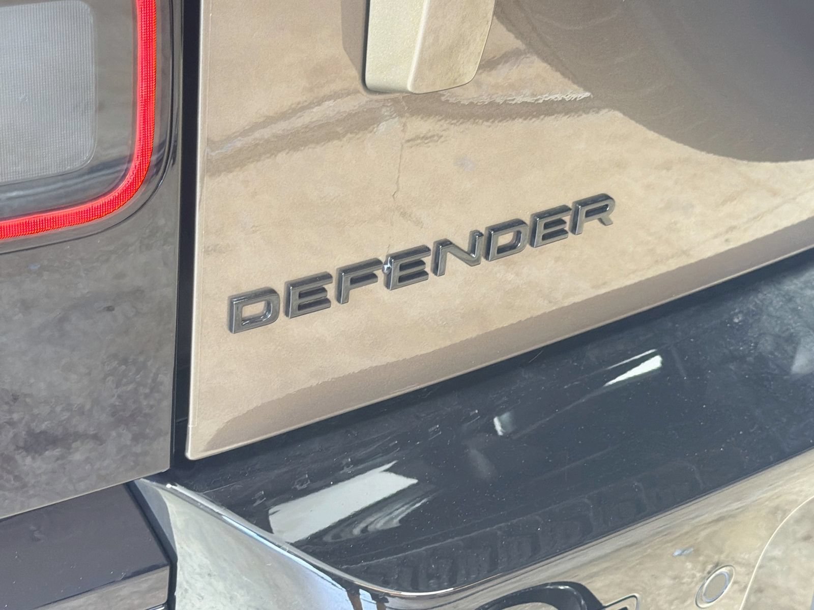 New 2026 Land Rover Defender 110 X-Dynamic SE AWD/4WD image 30