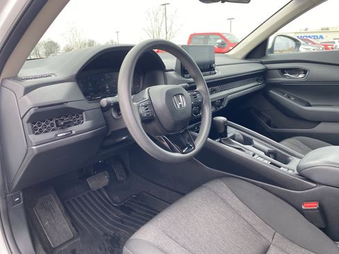 Certified 2023 Honda Accord LX image 10