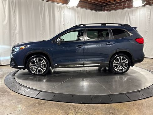 Used 2023 Subaru Ascent Limited w/ Technology Package AWD/4WD image 6