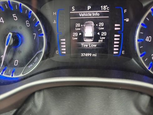 Used 2023 Chrysler Voyager LX FWD image 47
