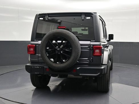 Used 2021 Jeep Wrangler Unlimited Sahara w/ Cold Weather Group AWD/4WD image 2