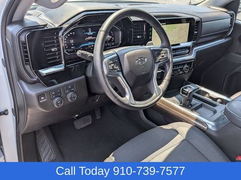 Used 2025 Chevrolet Silverado 1500 RST AWD/4WD image 17