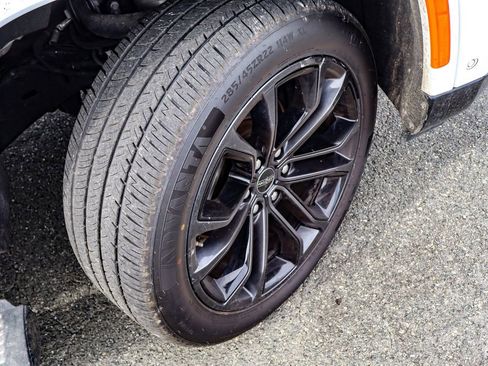 Used 2024 Jeep Grand Wagoneer L Series II w/ Quick Order Packagew 28T image 46