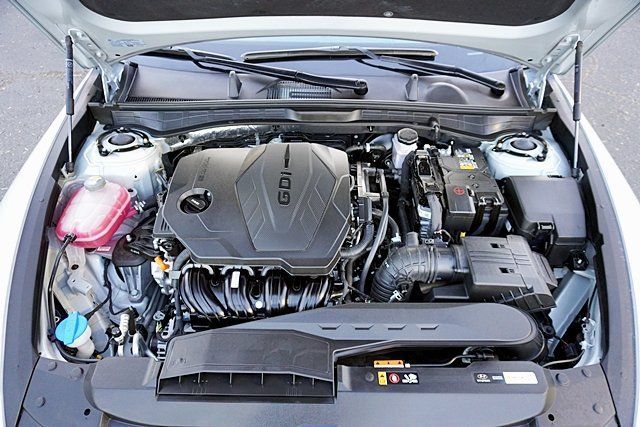 Certified 2025 Hyundai Sonata SEL FWD image 16